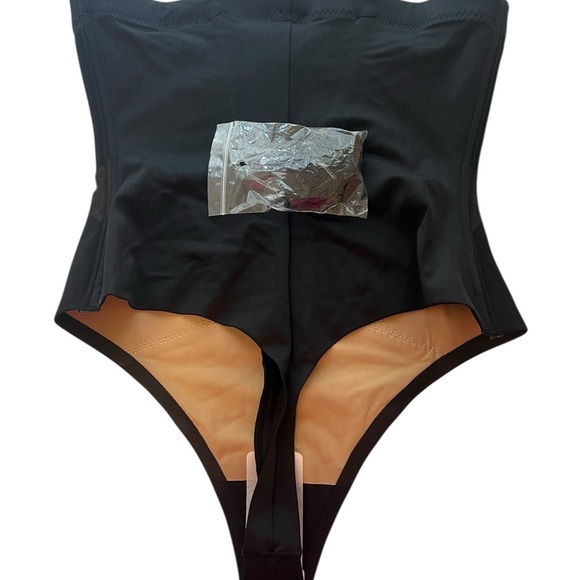 NEW! HONEYLOVE superpowers black thong brief - Picture 6 of 10